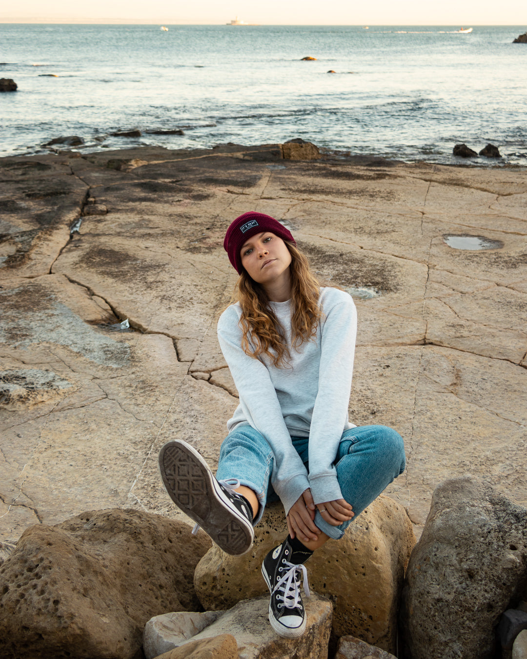 burgundy Beanie from It's okay | design in Portugal with love | feel cozy and warm with this knitted beanie | gorro feito em Portugal, wear it with pride